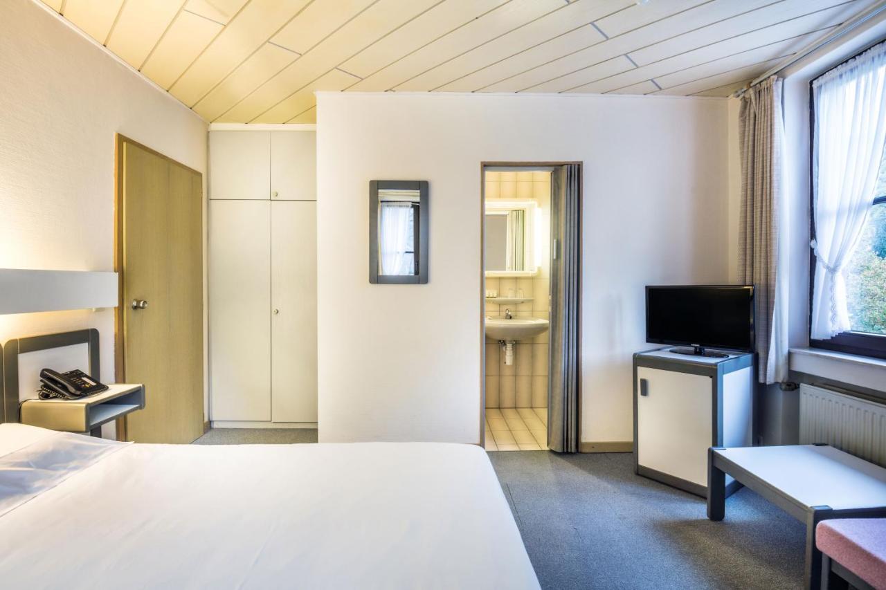 Hotel Le Postillon Esch-sur-Sure Luaran gambar