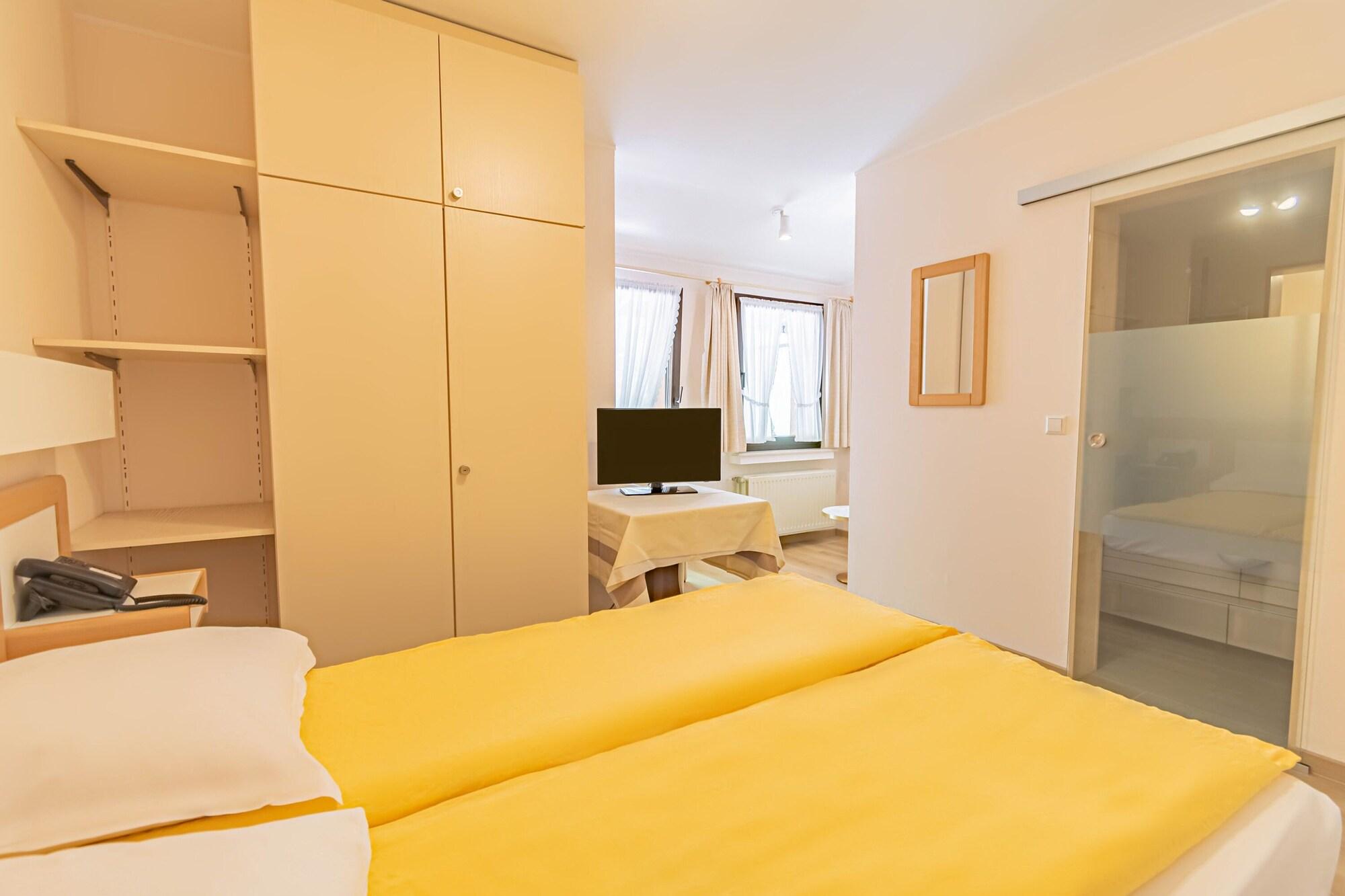 Hotel Le Postillon Esch-sur-Sure Luaran gambar