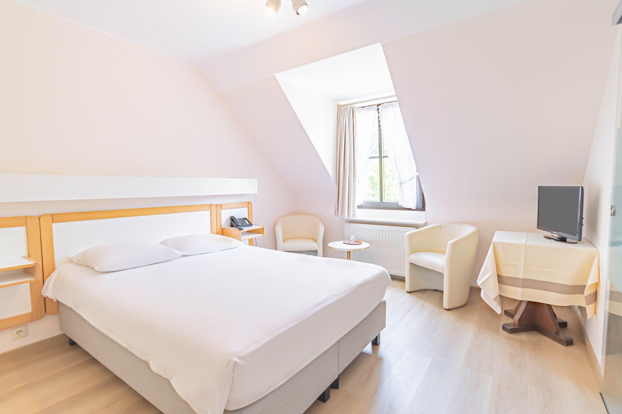 Hotel Le Postillon Esch-sur-Sure Luaran gambar